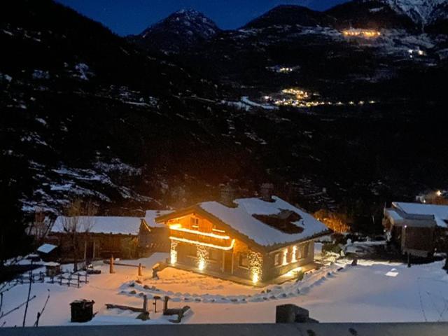 Casa Vacanze Petit Haury - Alloggi Ad Uso Turistico Vda Arvier N 0039 E N 0040 - Dış mekan fotoğraf