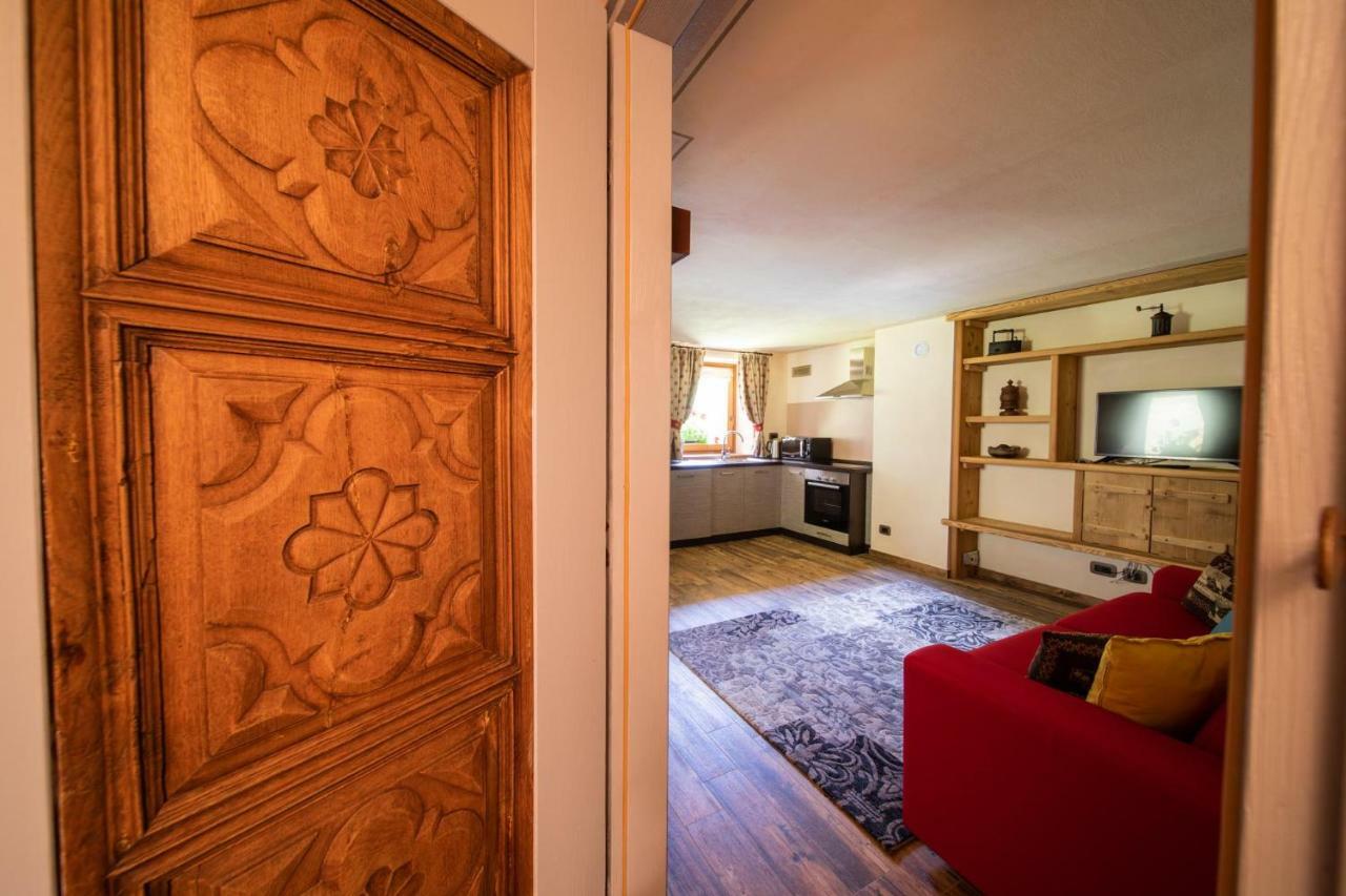 Casa Vacanze Petit Haury - Alloggi Ad Uso Turistico Vda Arvier N 0039 E N 0040 - Dış mekan fotoğraf