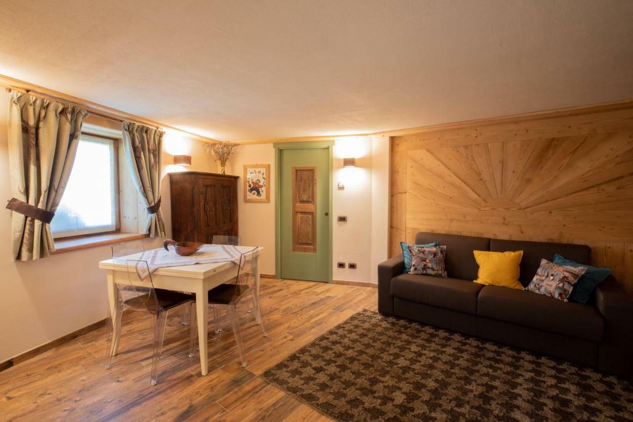 Casa Vacanze Petit Haury - Alloggi Ad Uso Turistico Vda Arvier N 0039 E N 0040 - Dış mekan fotoğraf